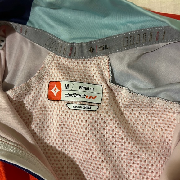 Specialized biking shirt - Picture 3 of 3